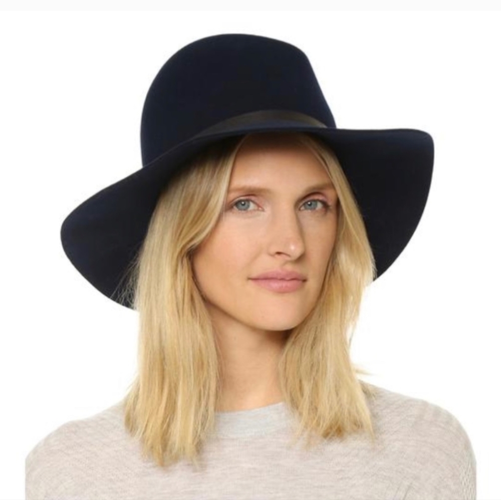 Janessa Leone Agate Leather Band Hat - Blue
